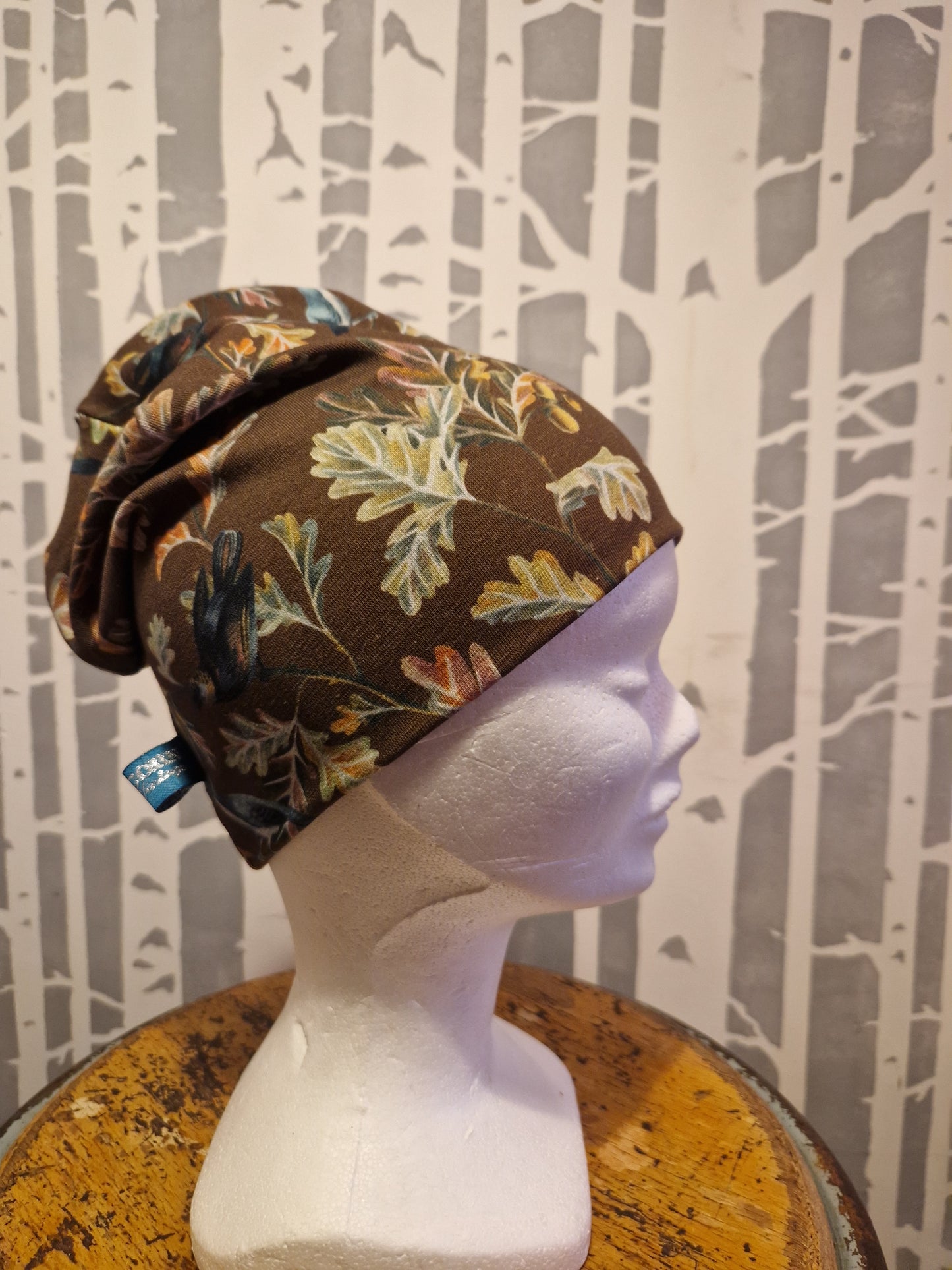 Beanie Bonnet Birds and leafs