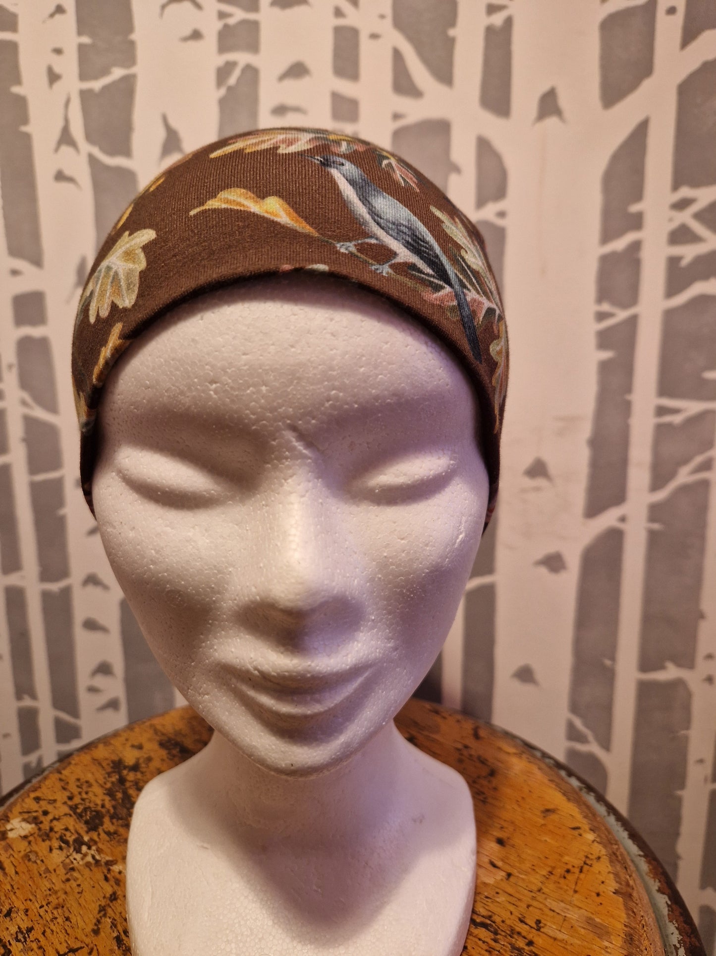 Beanie Bonnet Birds and leafs