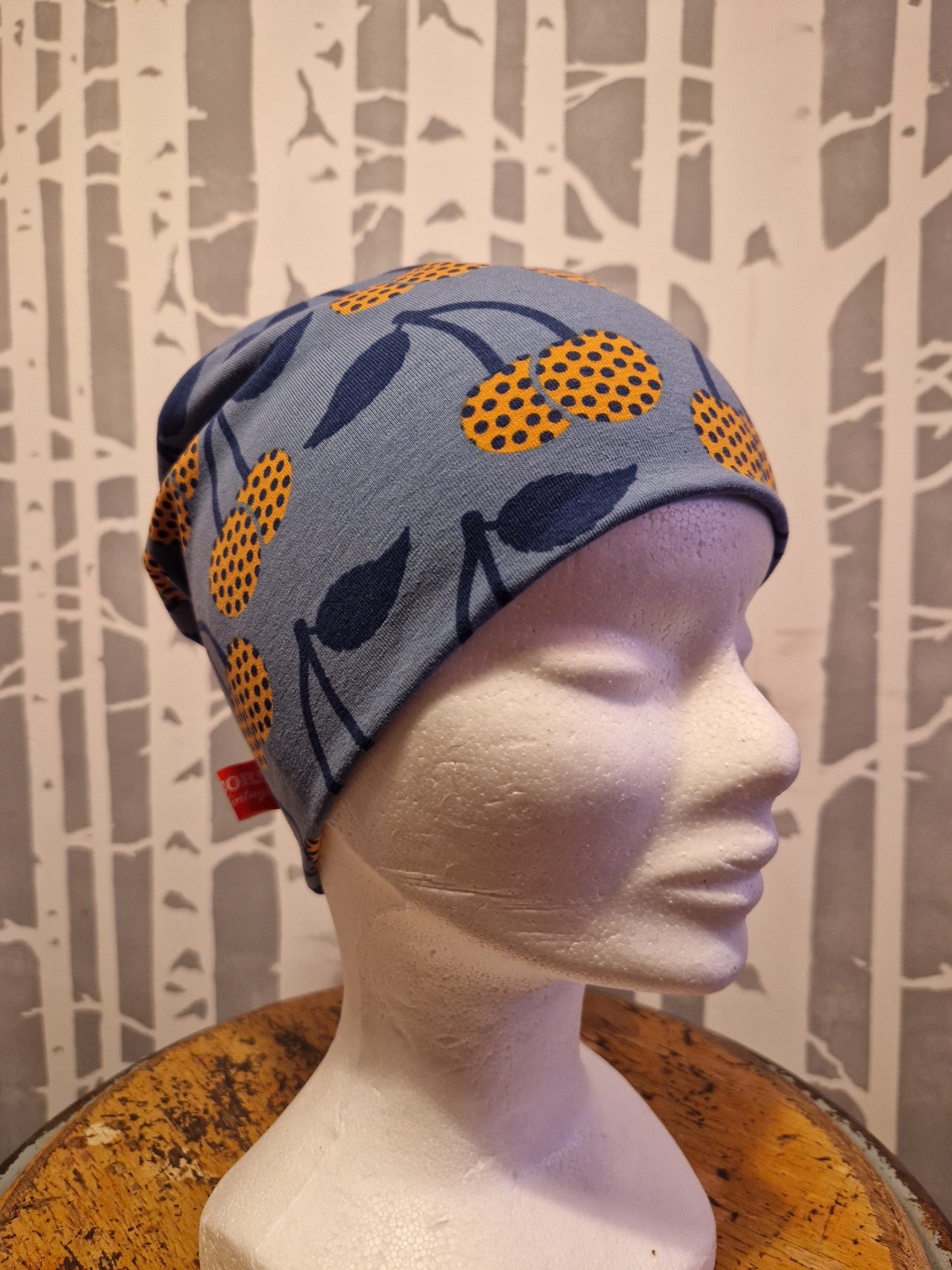 Beanie Bonnet Blue Cherry